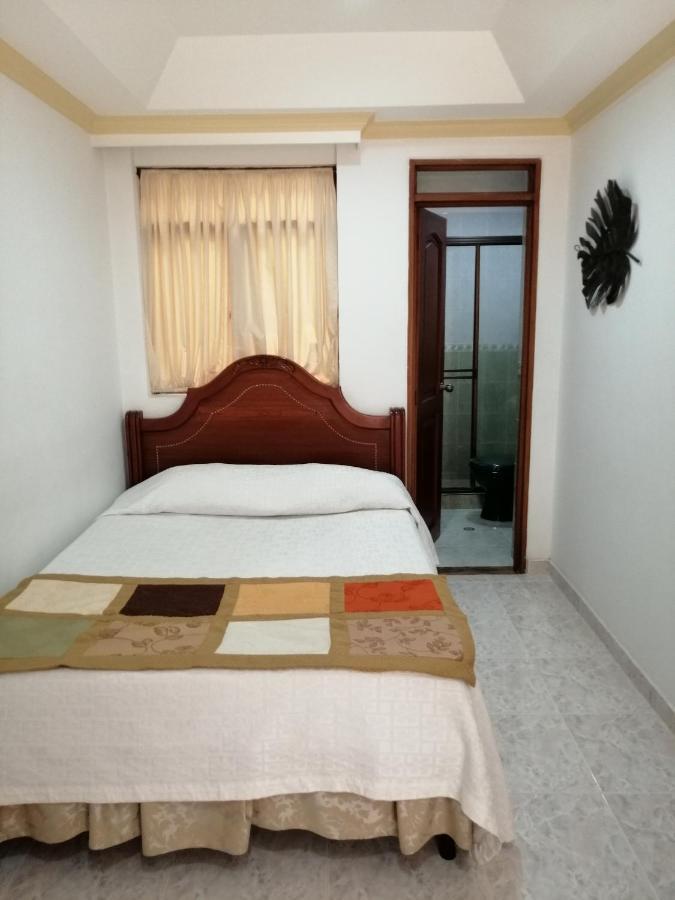 Hotel Bolivar Plaza Manizales Exterior photo