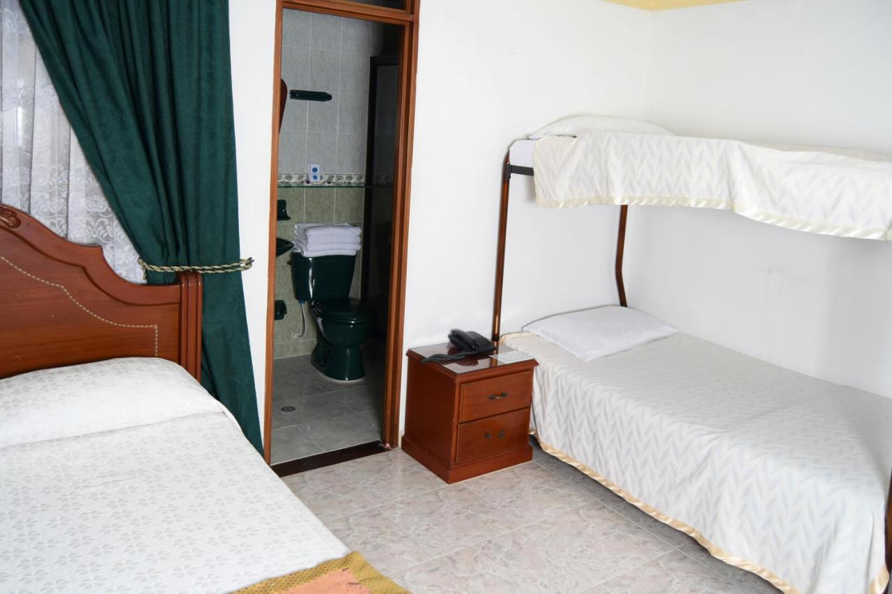 Hotel Bolivar Plaza Manizales Exterior photo